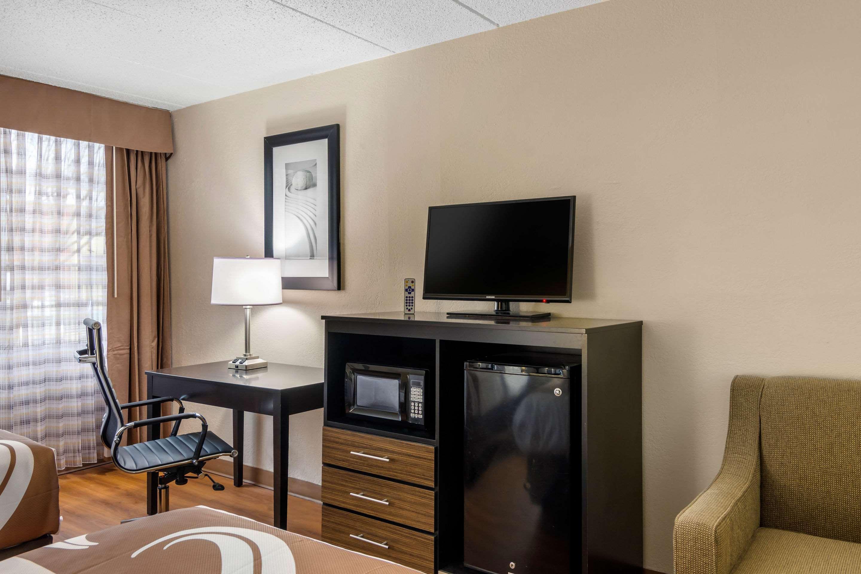 City Studios Inn & Suites Ruther Glen Exterior photo